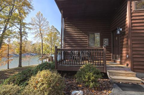 71 Penhook Pt, Penhook, VA 24137 photo 4