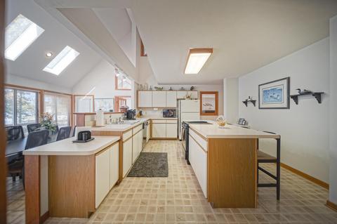 71 Penhook Pt, Penhook, VA 24137 photo 11