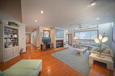 71 Penhook Pt, Penhook, VA 24137 photo 5