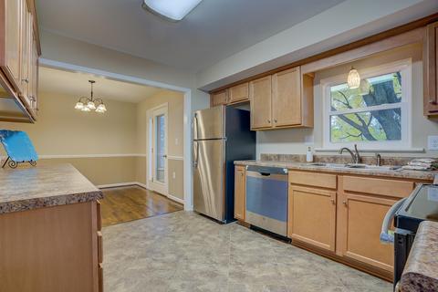 611 E Augusta Ave, Vinton, VA 24179 photo 7