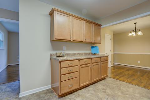 611 E Augusta Ave, Vinton, VA 24179 photo 10