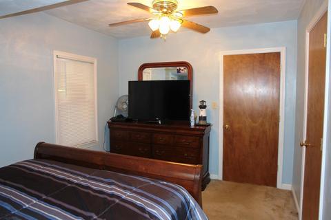 4014 Goodview Rd, Goodview, VA 24095 photo 11