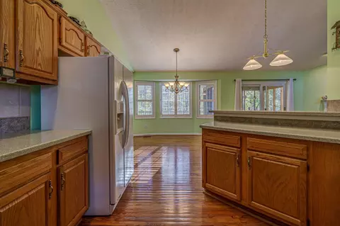112 Bent Tree Rd, Moneta, VA 24121 photo 8