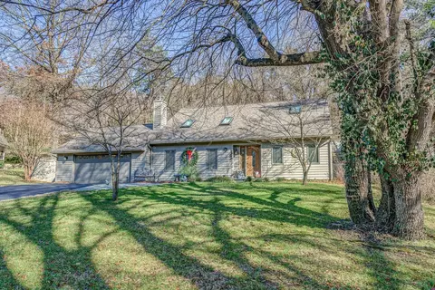 708 Beech Rd, Salem, VA 24153 photo 3