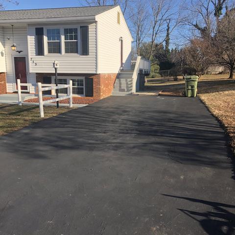 715 Pyrtle Dr, Salem, VA 24153 photo 3