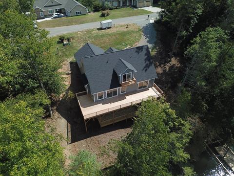 129 Windward Pointe Dr, Moneta, VA 24121 photo 2