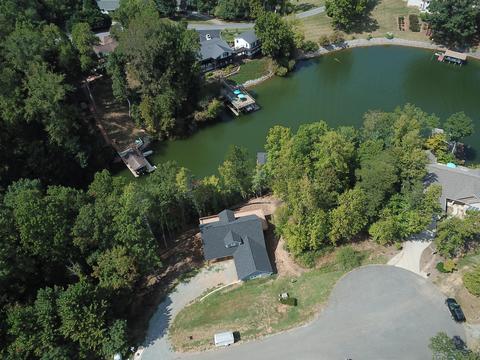 129 Windward Pointe Dr, Moneta, VA 24121 photo 5