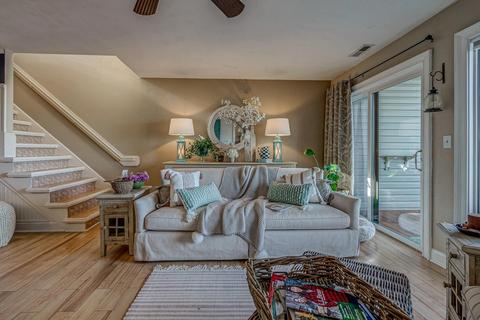 150 Windlass Pointe Dr, Moneta, VA 24121 photo 16