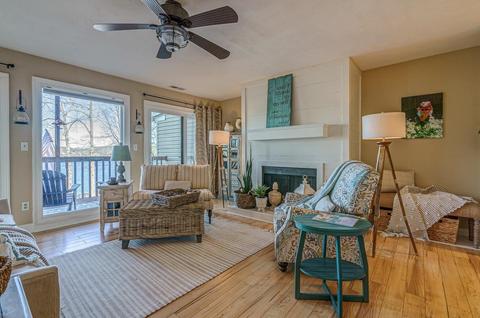 150 Windlass Pointe Dr, Moneta, VA 24121 photo 14