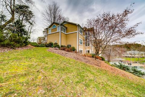 205 Mountain Shore Dr, Penhook, VA 24137 photo 48