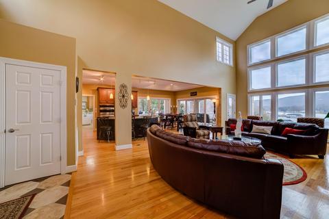 205 Mountain Shore Dr, Penhook, VA 24137 photo 7