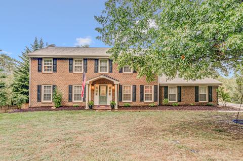 2639 Lilly Dr, Salem, VA 24153 photo 2