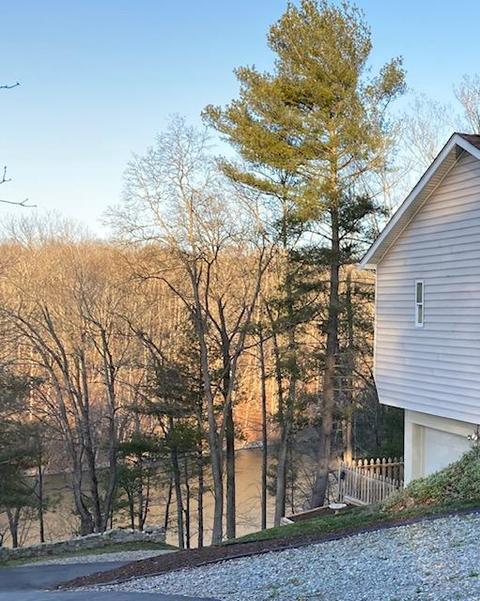 107 Bluewater Ct, Goodview, VA 24095 photo 33