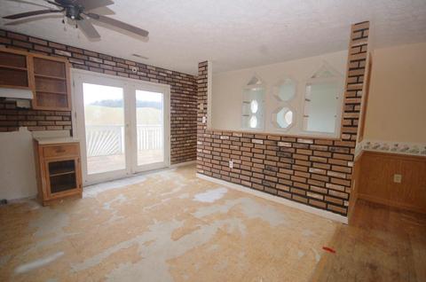 4488 Old Pike Rd, Pilot, VA 24138 photo 9