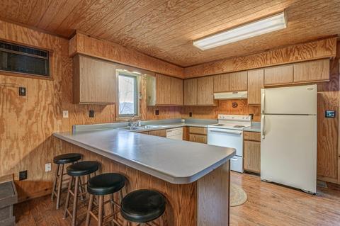 6493 Horseshoe Bend Rd, Goodview, VA 24095 photo 12