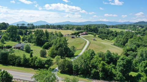 9360 Forest Rd, Goode, VA 24556 photo 7