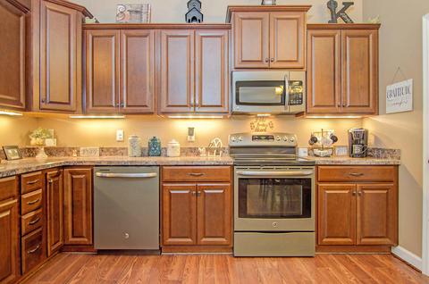 9360 Forest Rd, Goode, VA 24556 photo 17