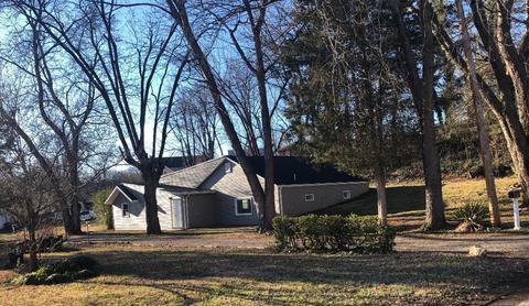 411 Braddock Rd, Vinton, VA 24179 photo 4