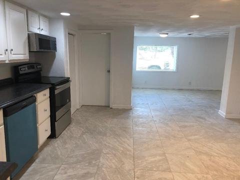 411 Braddock Rd, Vinton, VA 24179 photo 7