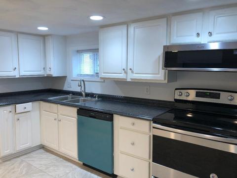 411 Braddock Rd, Vinton, VA 24179 photo 2