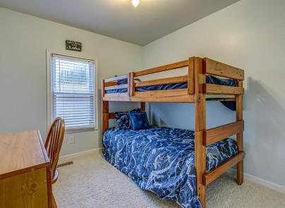 2246 Navigation Pt, Goodview, VA 24095 photo 14
