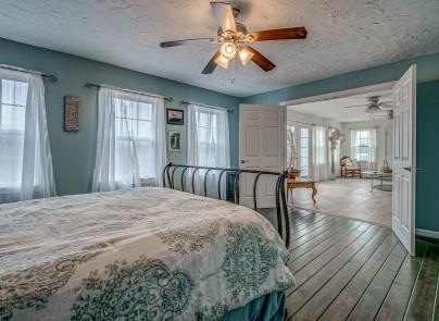 2246 Navigation Pt, Goodview, VA 24095 photo 9