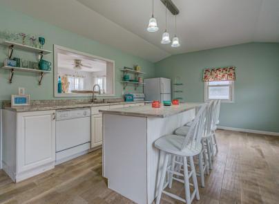 2246 Navigation Pt, Goodview, VA 24095 photo 2