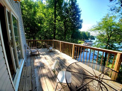 1086 Haygood Dr, Goodview, VA 24095 photo 9