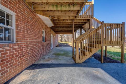 403 Brookledge Dr, Vinton, VA 24179 photo 34