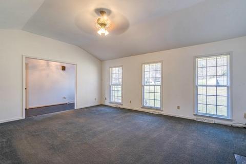 403 Brookledge Dr, Vinton, VA 24179 photo 6