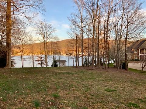 53 Bay View Cir, Penhook, VA 24137 photo 5