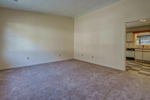 2802 Lansing Dr SW, Roanoke, VA 24015 photo 3