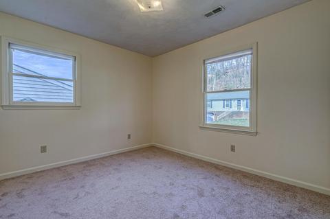2802 Lansing Dr SW, Roanoke, VA 24015 photo 12