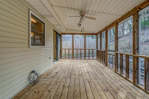 2802 Lansing Dr SW, Roanoke, VA 24015 photo 17