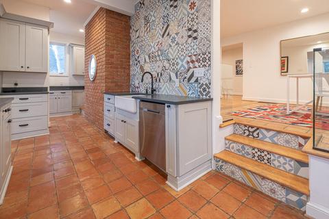 300 Pine St, Salem, VA 24153 photo 31