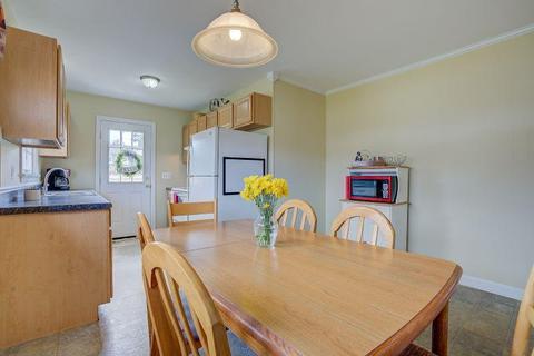 800 Pyrtle Dr, Salem, VA 24153 photo 10