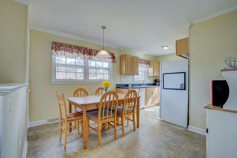 800 Pyrtle Dr, Salem, VA 24153 photo 7