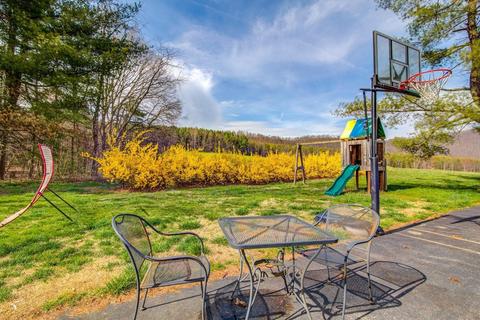 637 Old Ferrum Rd, Ferrum, VA 24088 photo 42