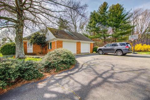 637 Old Ferrum Rd, Ferrum, VA 24088 photo 3