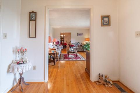 492 Bobletts Gap Rd, Buchanan, VA 24066 photo 6