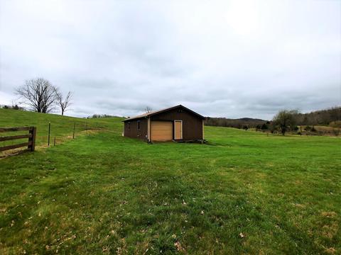 461 Old Forge Rd, Callaway, VA 24067 photo 3
