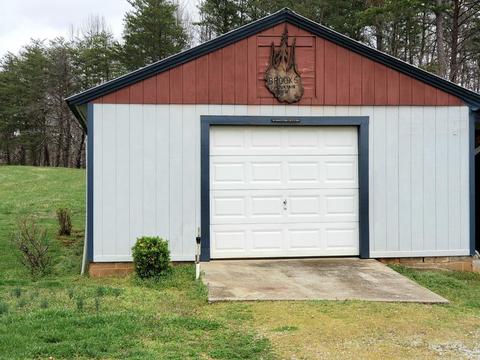 636 Beards Creek Rd, Ferrum, VA 24088 photo 44