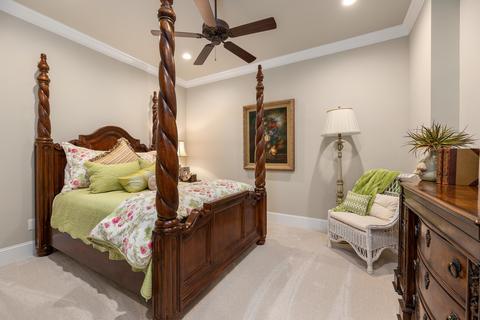 118 E View Cir, Penhook, VA 24137 photo 34