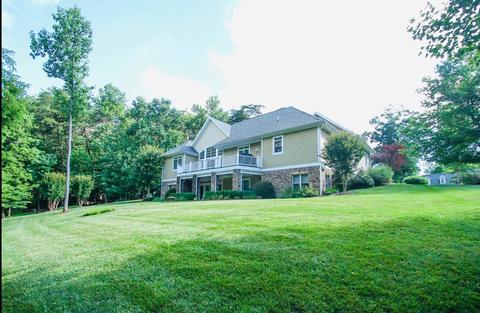 64 Sandy Edge Cir, Penhook, VA 24137 photo 4