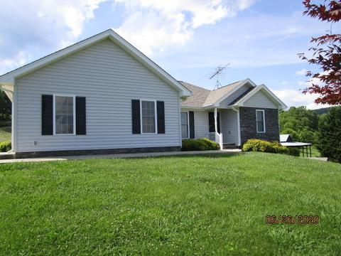 1973 Old Orchard Loop, Stuart, VA 24171 photo 1