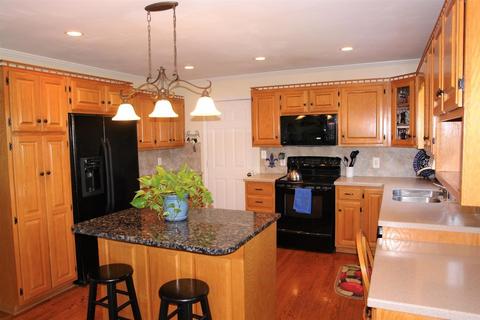 2149 Stone Mill Dr, Salem, VA 24153 photo 22