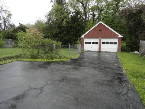 232 E Gray St, Covington, VA 24426 photo 4