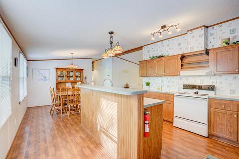 1005 Seaview Dr, Goodview, VA 24095 photo 5