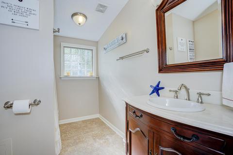 1005 Seaview Dr, Goodview, VA 24095 photo 28
