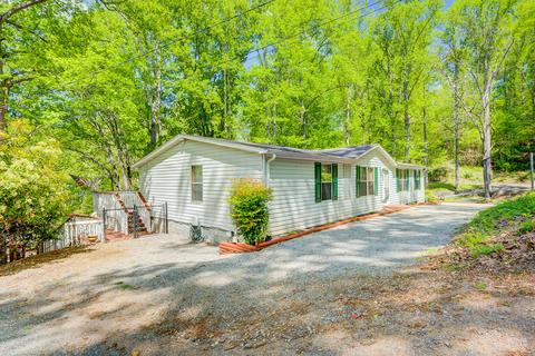 1005 Seaview Dr, Goodview, VA 24095 photo 4